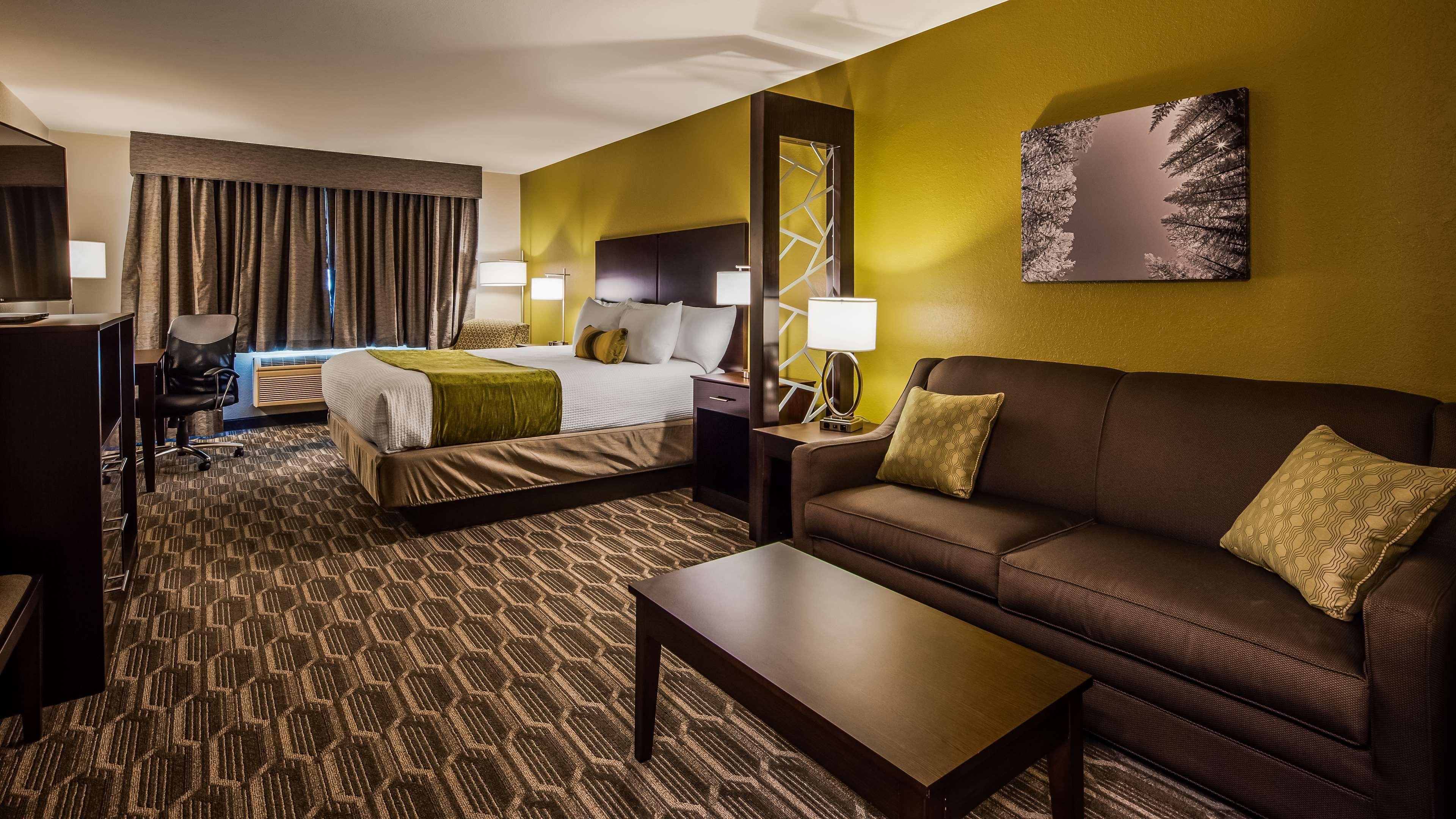 Best Western Plus Wenatchee Downtown Hotel Exterior foto